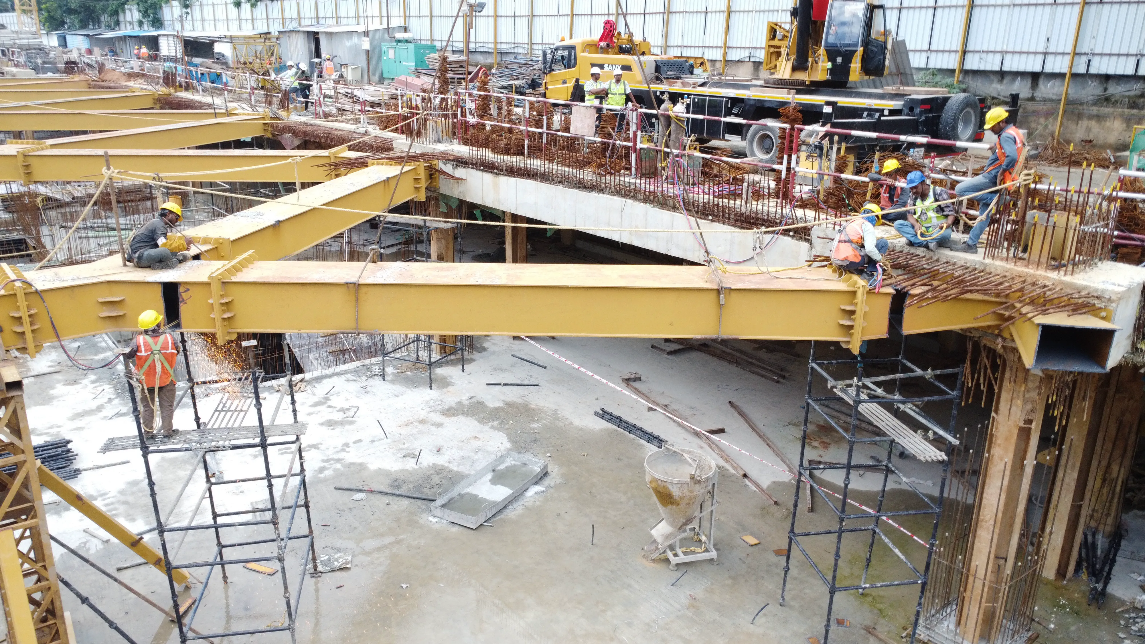 Drone scanning construction site